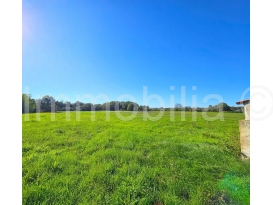 GRAĐEVINSKO 500 m2 + 1000 m2 POLJOPRIVREDNO ,U PRIRODI , LOBORIKA
